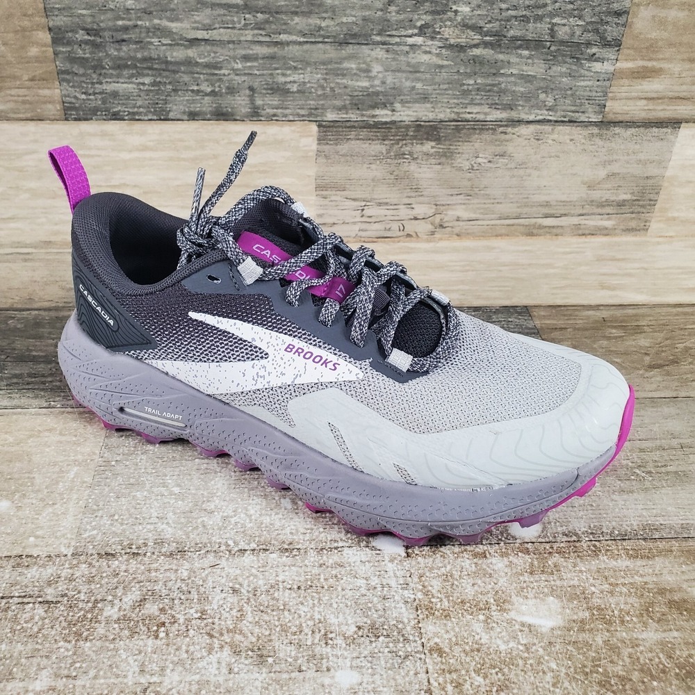 Brooks Cascadia 17 Womens Shoes Sz 6.5 B Oyster Blackened Pearl Purple Sneakers